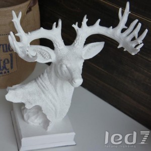 Loft Industry Deer Stand White