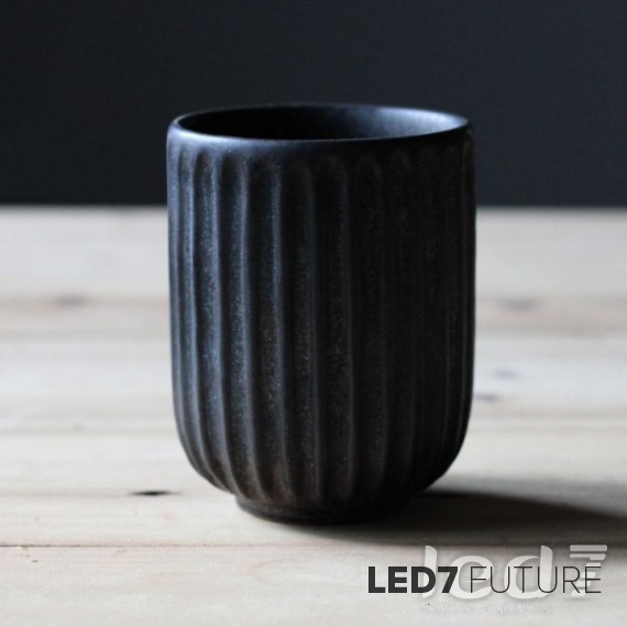 JT Ceramics Black Ribs