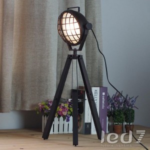Loft Industry - Spotlight Tripod Table