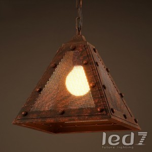 Loft Industry - Rust Clinch