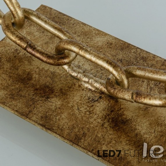 Ritz - Old Chain Table